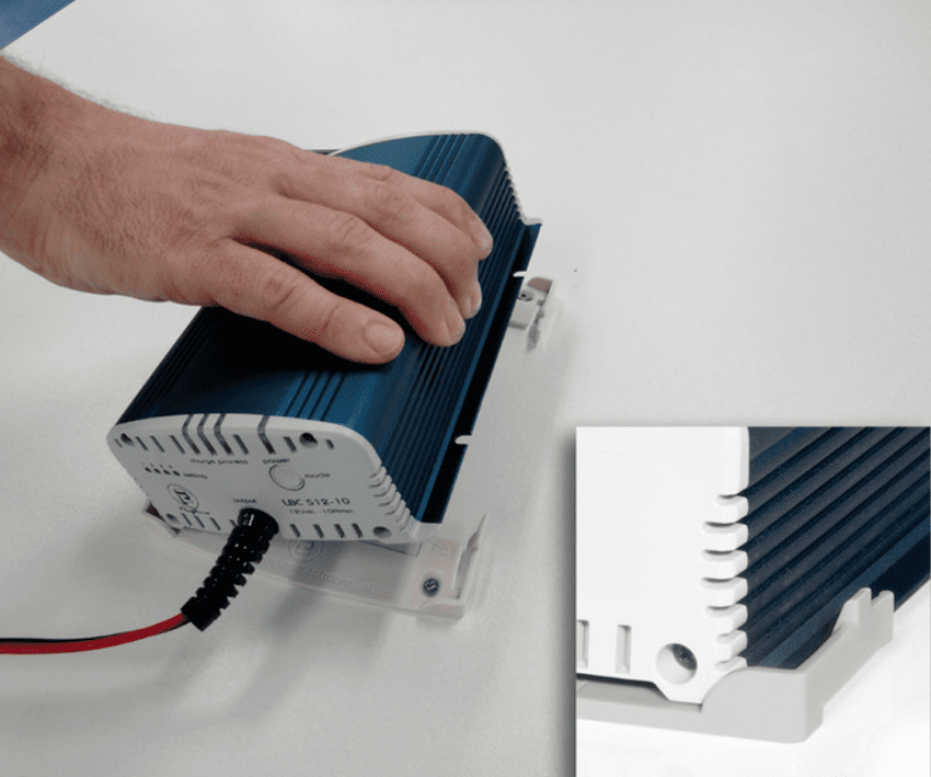 PC 1 - Montage klemmen